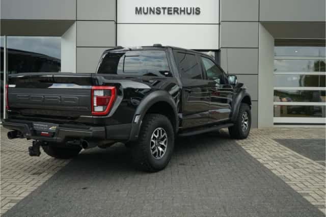 Ford F150 (2024) thumbnail 2