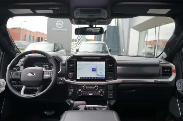 Ford F150 (2024) thumbnail 4