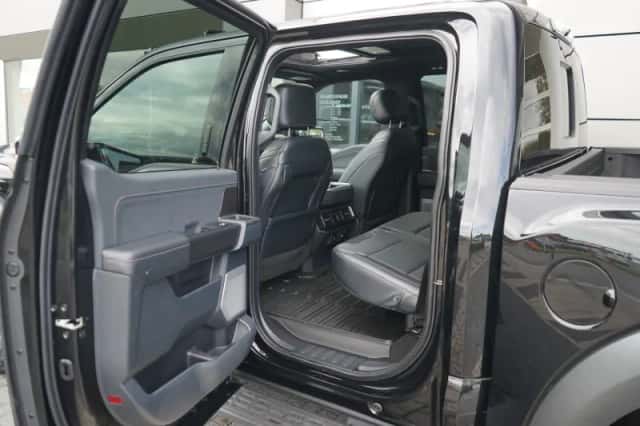 Ford F150 (2024) thumbnail 5