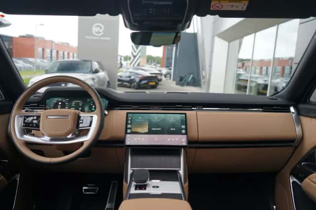Land Rover Range Rover (2026) thumbnail 4