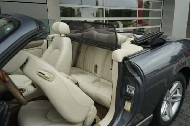 Jaguar XK8 (2005) thumbnail 5
