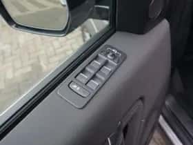 Land Rover Discovery Sport (2025) thumbnail 15