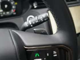 Land Rover Range Rover Velar (2025) thumbnail 21