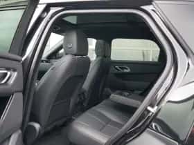 Land Rover Range Rover Velar (2025) thumbnail 5