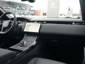 Land Rover Range Rover Velar (2026) thumbnail 3