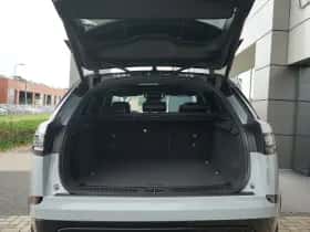 Land Rover Range Rover Velar (2026) thumbnail 28