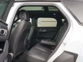 Land Rover Range Rover Velar (2026) thumbnail 5