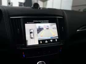 Maserati Levante (2021) thumbnail 24
