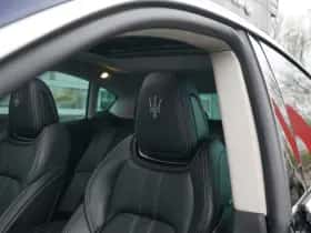 Maserati Levante (2021) thumbnail 36
