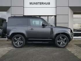 Land Rover Defender (2024) thumbnail 11