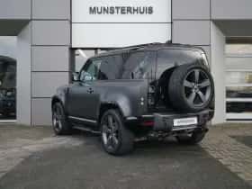 Land Rover Defender (2024) thumbnail 10