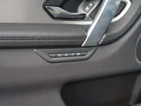 Land Rover Discovery Sport (2026) thumbnail 16