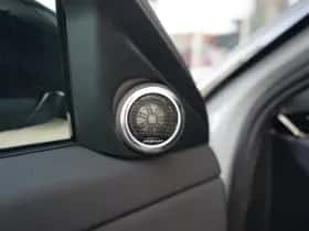 Land Rover Range Rover Evoque (2026) thumbnail 17