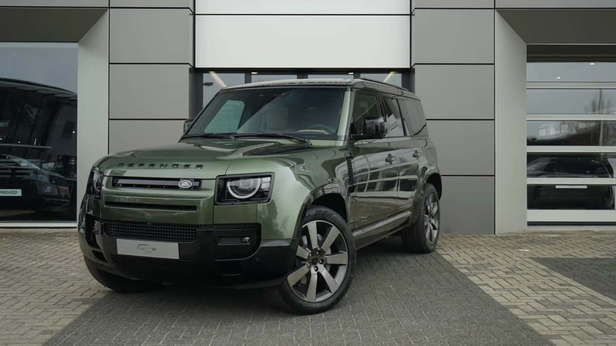 Land Rover Defender (2026) — foto 1