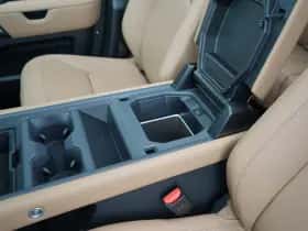 Land Rover Defender (2026) thumbnail 28