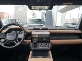 Land Rover Defender (2026) thumbnail 4
