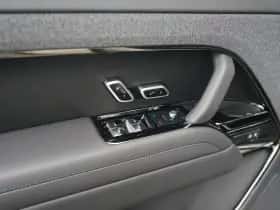 Land Rover Range Rover Sport (2026) thumbnail 17