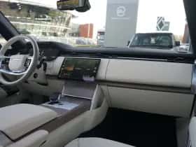 Land Rover Range Rover (2026) thumbnail 3
