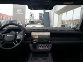 Land Rover Defender (2026) thumbnail 4