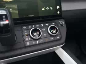 Land Rover Defender (2026) thumbnail 22