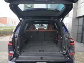 BMW X7 (2023) thumbnail 36