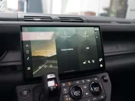 Land Rover Defender (2026) thumbnail 24