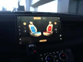 Land Rover Defender (2023) thumbnail 22