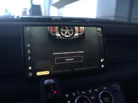Land Rover Defender (2023) thumbnail 23