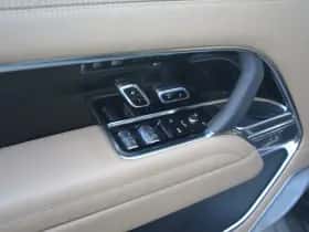 Land Rover Range Rover (2025) thumbnail 13