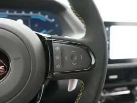 Lotus Emira (2026) thumbnail 7
