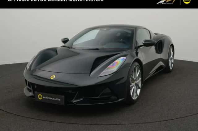 Lotus Emira (2026) thumbnail 1