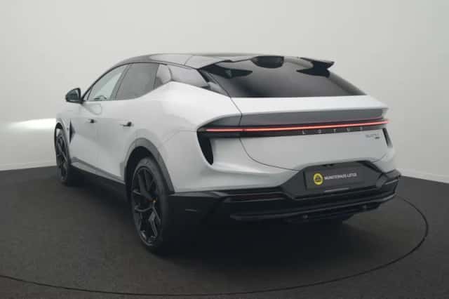 Lotus Eletre (2026) thumbnail 2