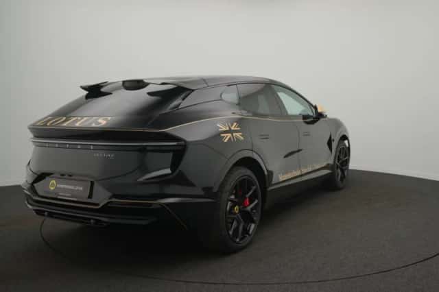 Lotus Eletre (2025) thumbnail 2