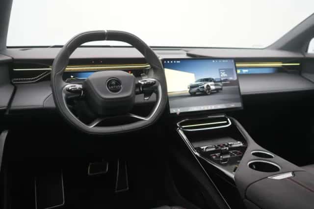 Lotus Eletre (2025) thumbnail 6