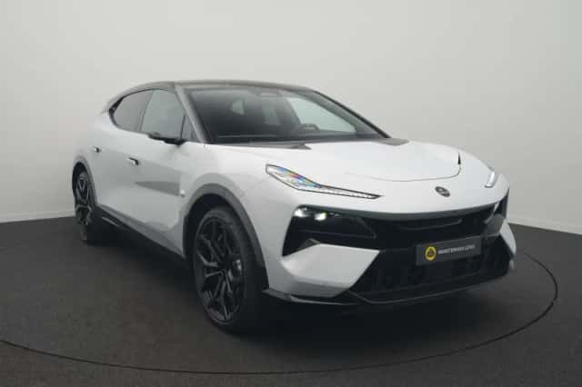 Lotus Eletre (2025) thumbnail 2