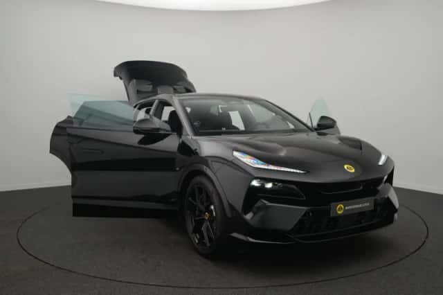 Lotus Eletre (2026) thumbnail 2