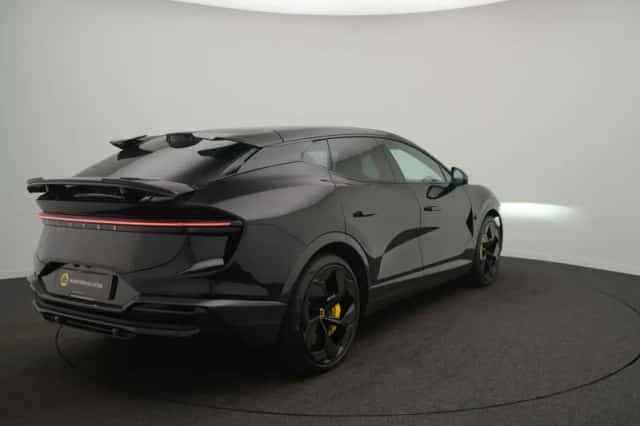 Lotus Eletre (2023) thumbnail 4