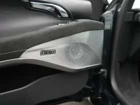 Lotus Emira (2026) thumbnail 7