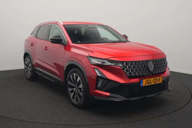 Renault Austral (2025) thumbnail 2