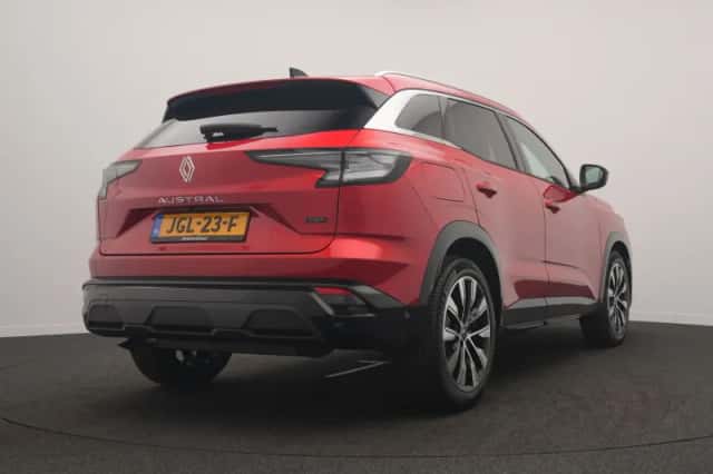 Renault Austral (2025) thumbnail 6