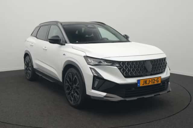 Renault Austral (2025) thumbnail 2