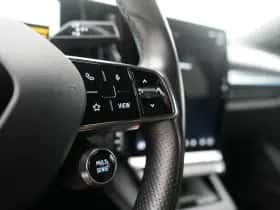 Renault Mégane E-Tech (2023) thumbnail 20