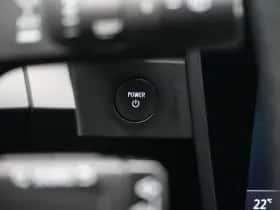 Renault Mégane E-Tech (2023) thumbnail 23