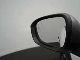Renault Mégane E-Tech (2023) thumbnail 10