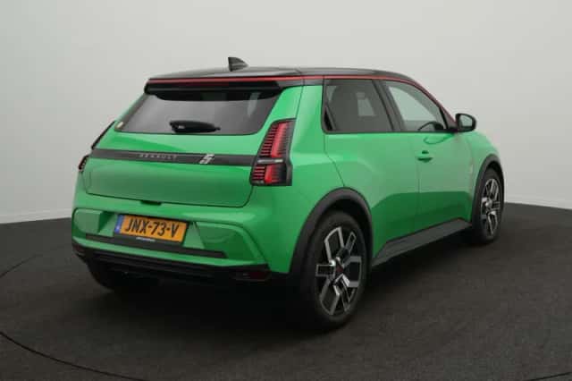 Renault 5 (2025) thumbnail 4