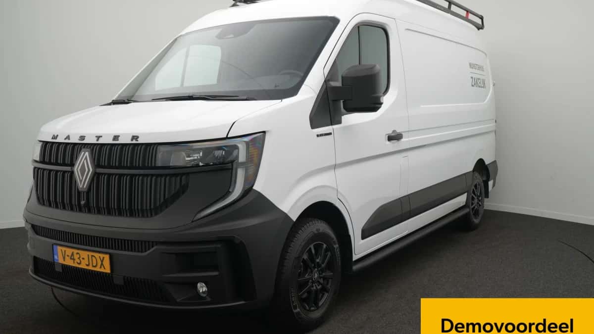 Renault Master (2024) — foto 1