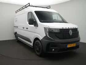 Renault Master (2024) thumbnail 2