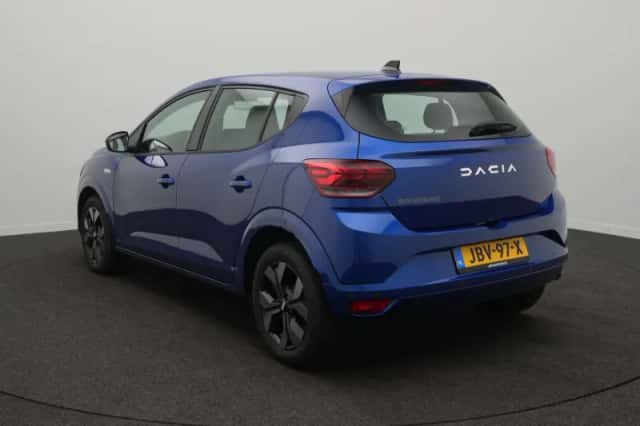 Dacia Sandero (2025) thumbnail 3