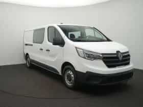 Renault Trafic (2026) thumbnail 2