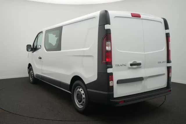 Renault Trafic (2026) thumbnail 3